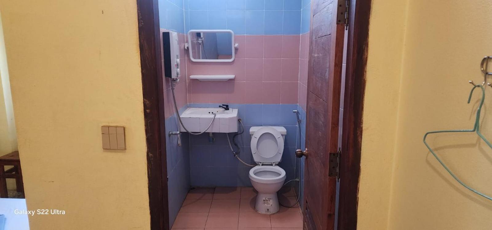 Thip Phavanh Guesthouse Muang Pakbèng Extérieur photo